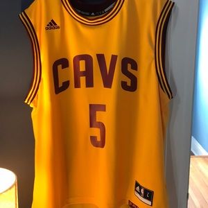 SIGNED JR SMITH CAVALIERS JERSEY